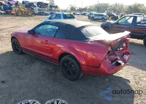 2006 Ford Mustang V6 z USA, uszkodzony, nr VIN 1ZVFT84N265212963
